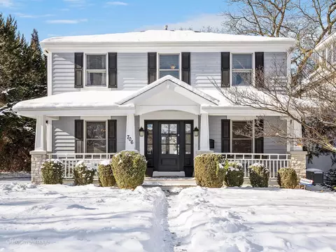 706 S Thurlow St, Hinsdale, IL 60521