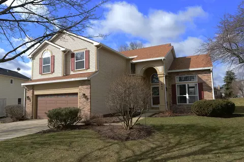 864 Tamarac Dr, Carol Stream, IL 60188