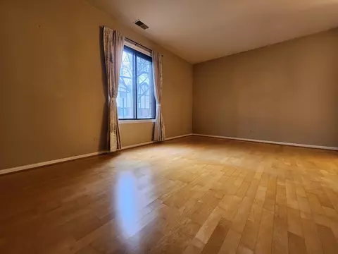 Other - 1085 Creekside Ct #1B, Wheeling, IL 60090 photo 4 of 8