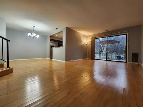 Other - 1085 Creekside Ct #1B, Wheeling, IL 60090 photo 1 of 8