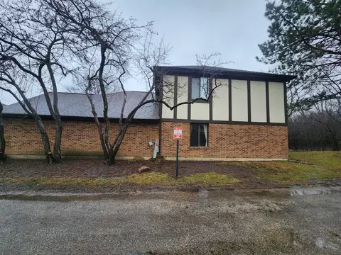 Exterior - 1085 Creekside Ct #1B, Wheeling, IL 60090 photo 3 of 3