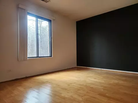 Bedroom - 1085 Creekside Ct #1B, Wheeling, IL 60090 photo 1 of 1