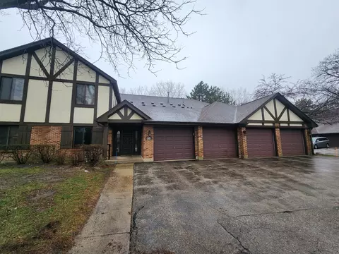 Exterior - 1085 Creekside Ct #1B, Wheeling, IL 60090 photo 2 of 3