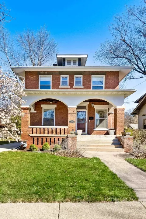 1012 S Fell Ave, Normal, IL 61761 photo 3