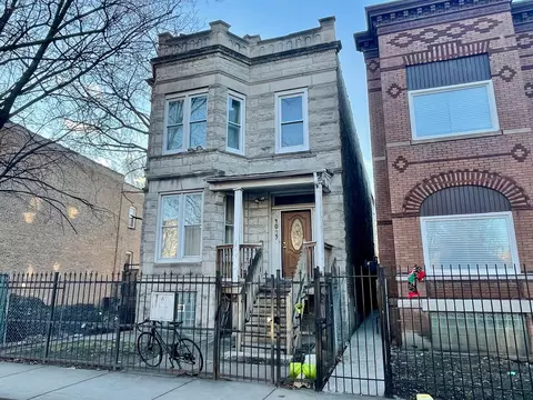 4039 W Wilcox St, Chicago, IL 60624