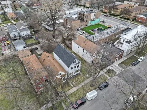Exterior - 736 E 90th St, Chicago, IL 60619 photo 2 of 6