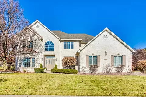 6869 Fieldstone Dr, Burr Ridge, IL 60527