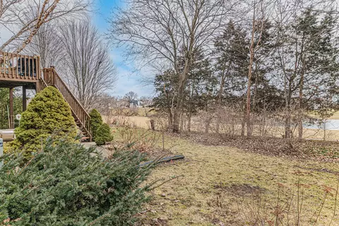 Exterior - 6064 Par Ct, Gurnee, IL 60031 photo 7 of 8