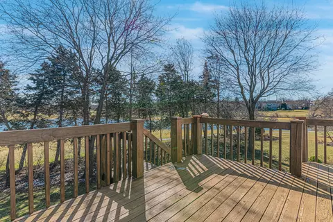 Exterior - 6064 Par Ct, Gurnee, IL 60031 photo 3 of 8