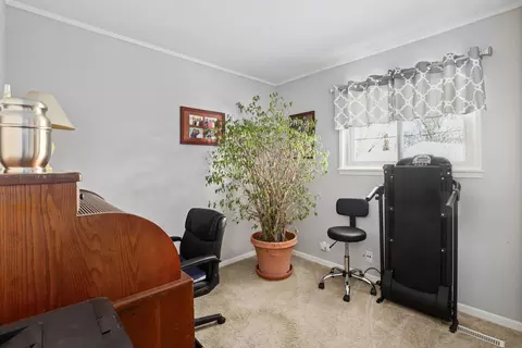 Other - 712 S Wayne Pl, Wheeling, IL 60090 photo 2 of 2