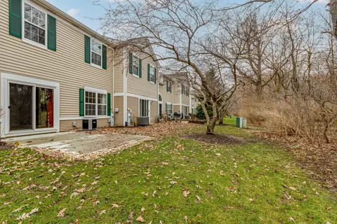 4023 Oak Tree Ln #4023, Plainfield, IL 60544 photo 4