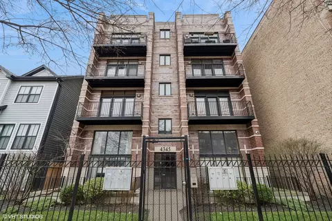 4345 S Indiana Ave #2N, Chicago, IL 60653