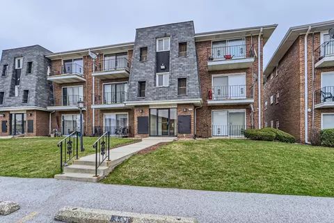 11943 S Lawndale Ave #4C3, Alsip, IL 60803