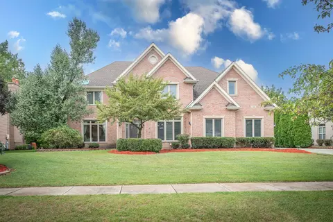 920 Auburn Ln, Bartlett, IL 60103
