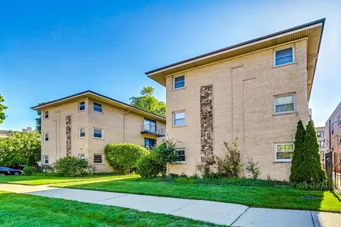 4204 N Keystone Ave #2D, Chicago, IL 60641