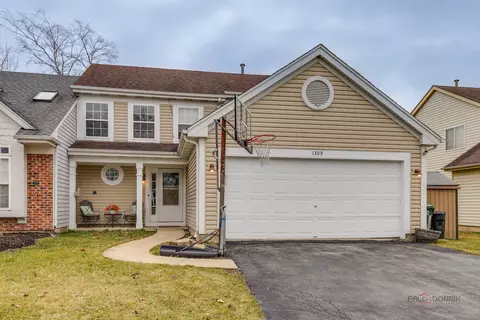 1309 Kensington Dr, Mundelein, IL 60060