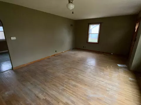 1115 Front St, Henry, IL 61537 photo 6