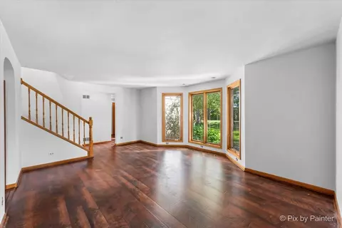 Living - 322 W Dowell Rd, Mchenry, IL 60051 photo 2 of 2