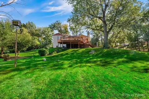 Exterior - 322 W Dowell Rd, Mchenry, IL 60051 photo 9 of 14