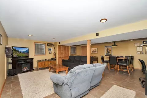 Living - 15563 W Eamon Ct, Manhattan, IL 60442 photo 6 of 6