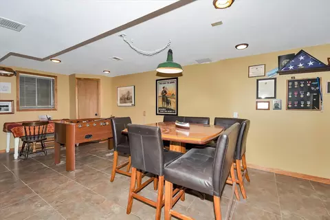Dining - 15563 W Eamon Ct, Manhattan, IL 60442 photo 3 of 3