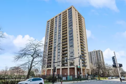 2901 S Michigan Ave #1608, Chicago, IL 60616
