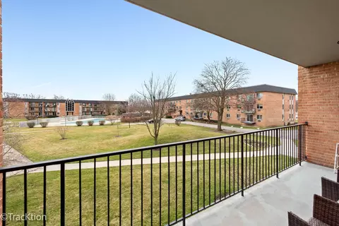 Exterior - 1104 N Mill St #209, Naperville, IL 60563 photo 2 of 2