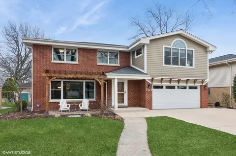 785 S Prospect Ave, Elmhurst, IL 60126
