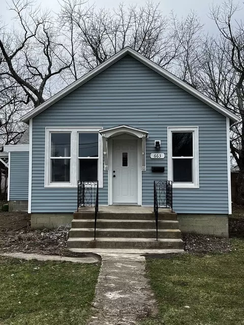 663 N Columbia Ave, Oglesby, IL 61348