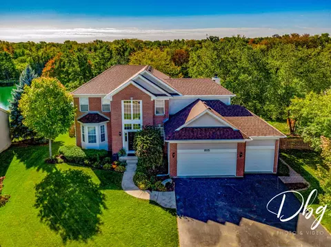 815 Eaton Ln, Lake Villa, IL 60046