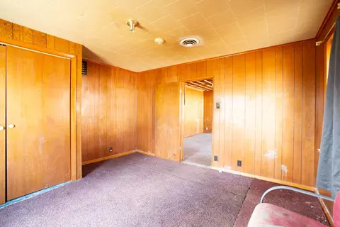 Bedroom - 33479 Oak St, Chenoa, IL 61726 photo 1 of 2