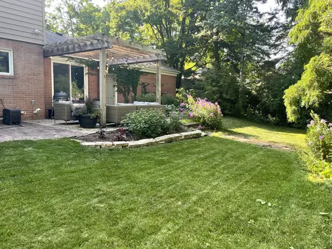 Exterior - 5 Kenyon Ct, Bloomington, IL 61701 photo 21 of 30