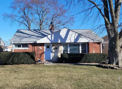 7929 N Neva Ave, Niles, IL 60714