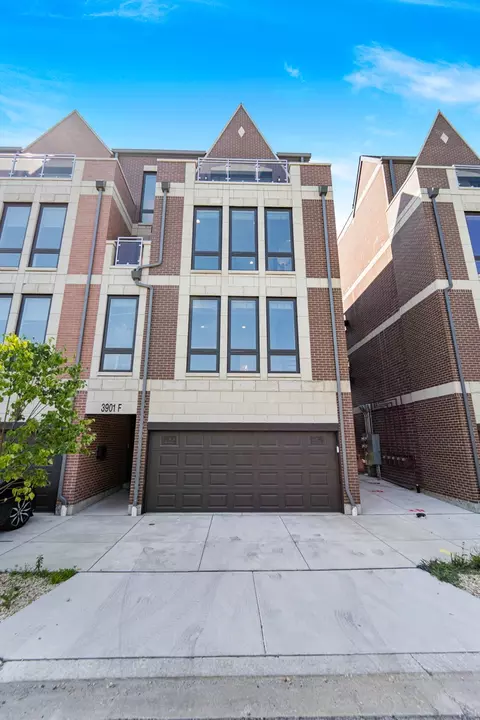 3901 S Lake Park Ave, Chicago, IL 60653