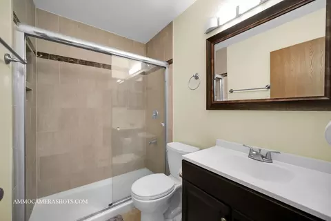 4553 Topaz Dr, Hoffman Estates, IL 60192 photo 12