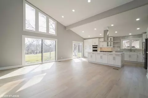 Kitchen - 1433 Lorete Ln, Northbrook, IL 60062 photo 1 of 4