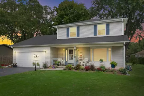 305 Ozier Dr, Batavia, IL 60510