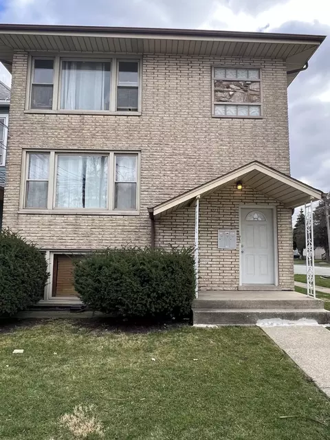 2231 Prairie St, Blue Island, IL 60406