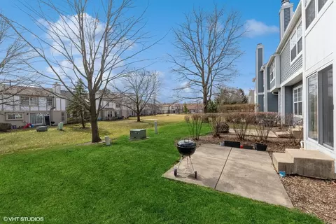 Exterior - 1499 Diamond Dr, Hoffman Estates, IL 60192 photo 2 of 3