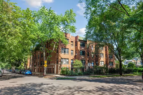 1848 W Lunt Ave #3, Chicago, IL 60626