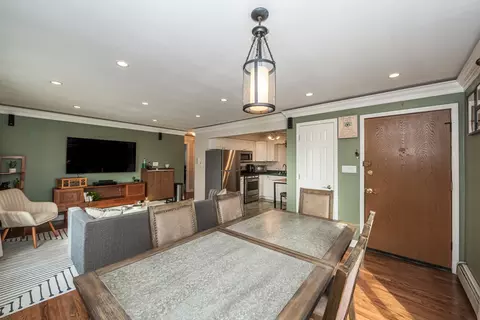 Dining - 3800 Ruby St #3W, Schiller Park, IL 60176 photo 2 of 4