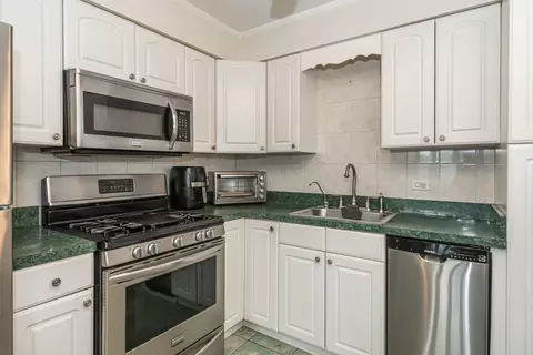 Kitchen - 3800 Ruby St #3W, Schiller Park, IL 60176 photo 3 of 3