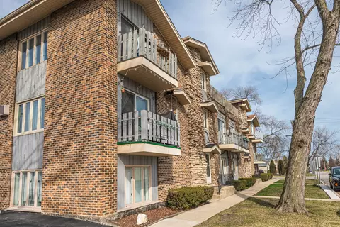 Other - 3800 Ruby St #3W, Schiller Park, IL 60176 photo 1 of 8