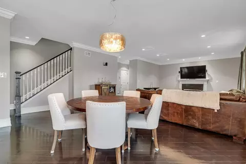 Dining - 6500 Breckenridge Dr, Plainfield, IL 60586 photo 3 of 4