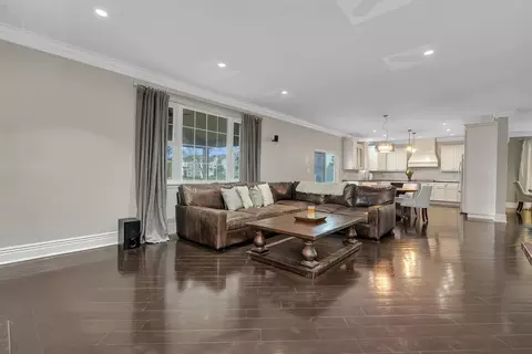 Living - 6500 Breckenridge Dr, Plainfield, IL 60586 photo 4 of 5