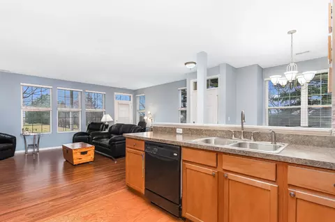 Kitchen - 5007 Albany Ct, Plainfield, IL 60586 photo 2 of 2