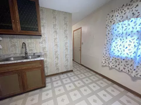 3208 Biscayne Rd, Mchenry, IL 60050 photo 5