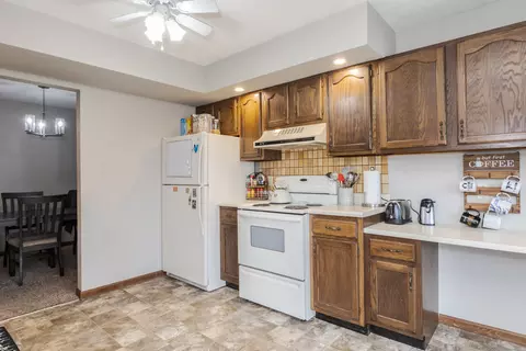601 N Main St #3N, Normal, IL 61761 photo 15