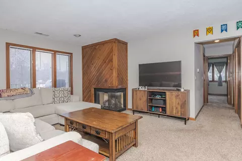 601 N Main St #3N, Normal, IL 61761 photo 6
