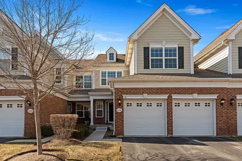 1116 Pine Valley Ct, Elgin, IL 60124